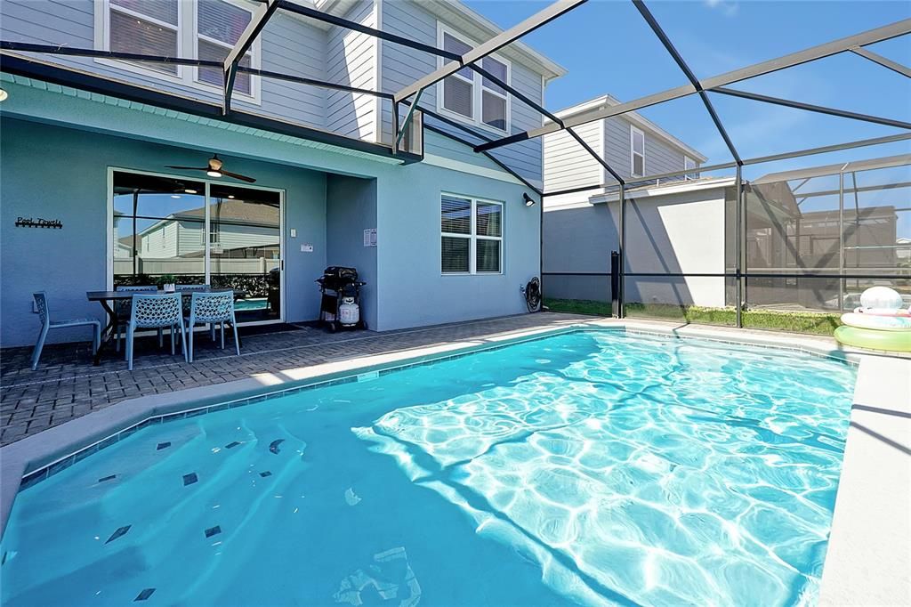 待售: $585,000 (5 贝兹, 4 浴室, 2504 平方英尺)