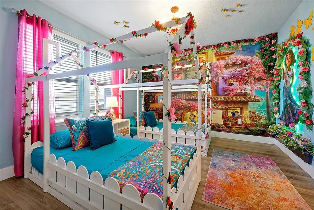 待售: $585,000 (5 贝兹, 4 浴室, 2504 平方英尺)