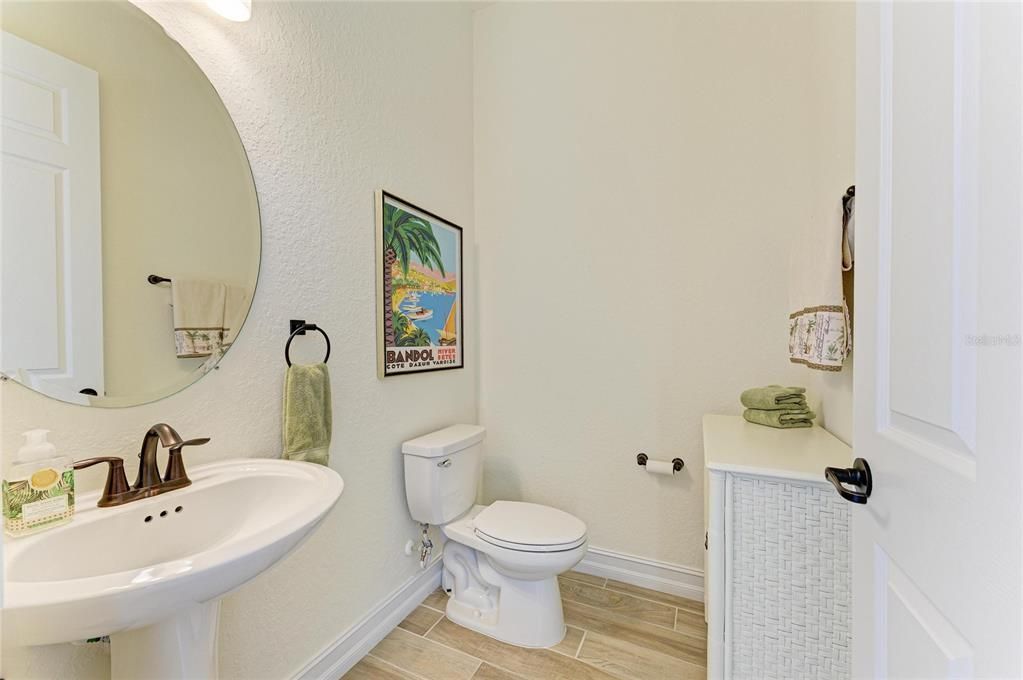 For Sale: $1,325,000 (4 beds, 2 baths, 2390 Square Feet)