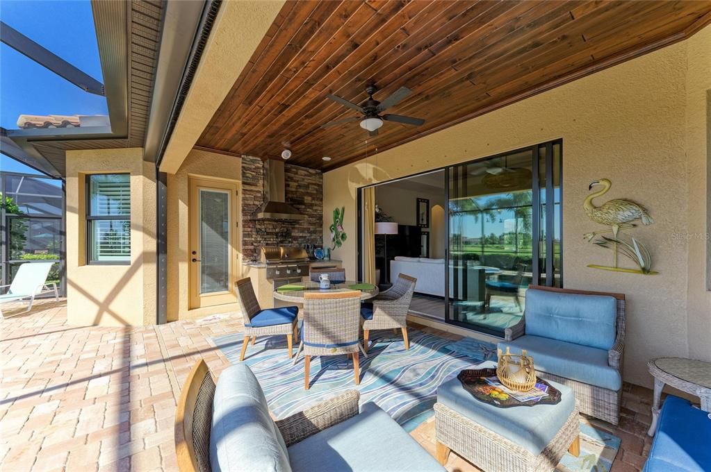 For Sale: $1,325,000 (4 beds, 2 baths, 2390 Square Feet)