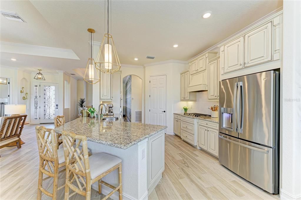 For Sale: $1,325,000 (4 beds, 2 baths, 2390 Square Feet)