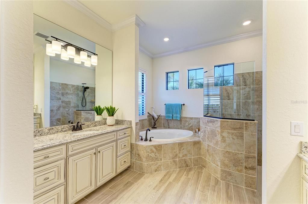 For Sale: $1,325,000 (4 beds, 2 baths, 2390 Square Feet)