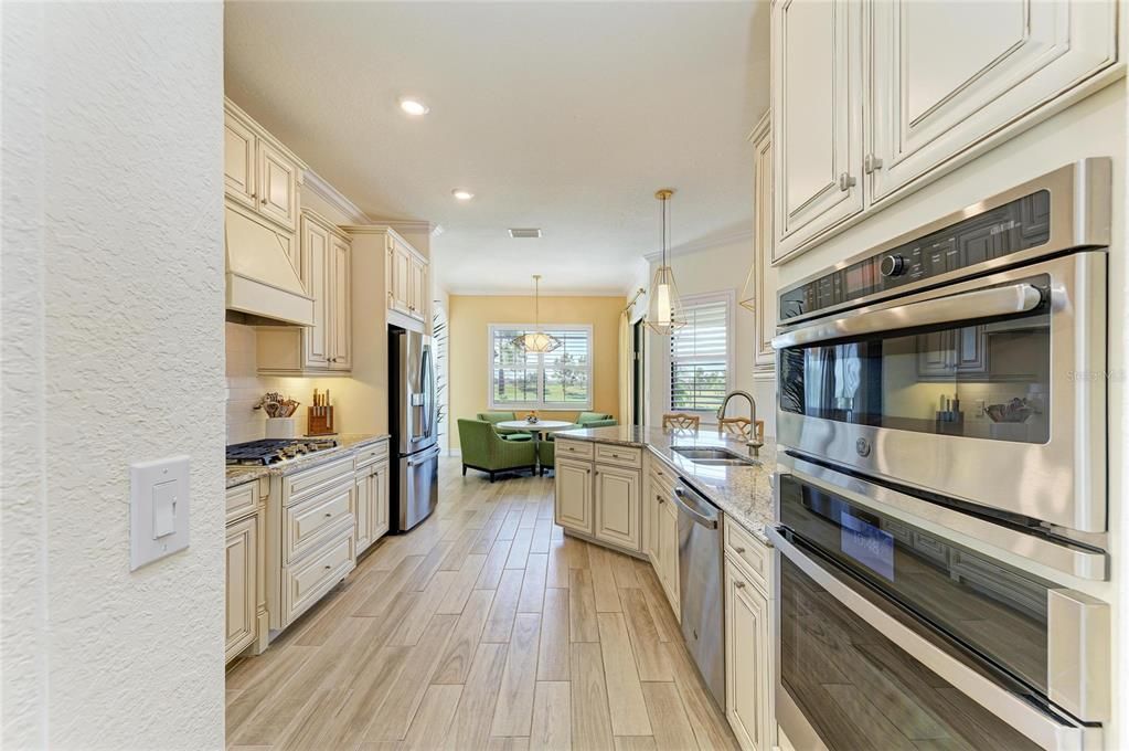 For Sale: $1,325,000 (4 beds, 2 baths, 2390 Square Feet)