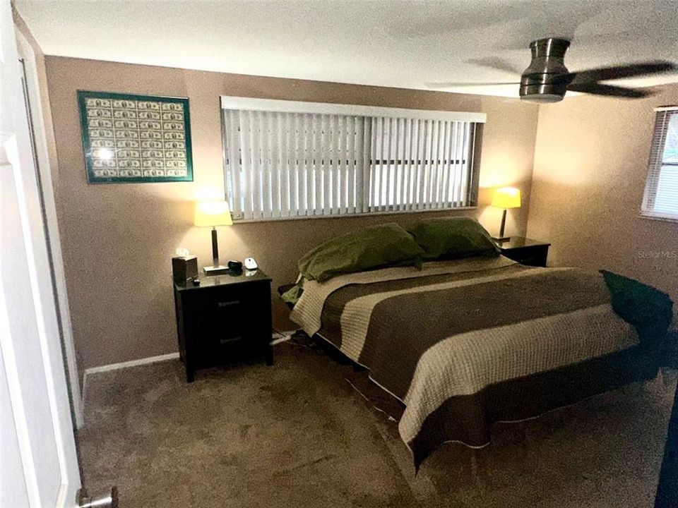 For Sale: $319,900 (2 beds, 2 baths, 1310 Square Feet)