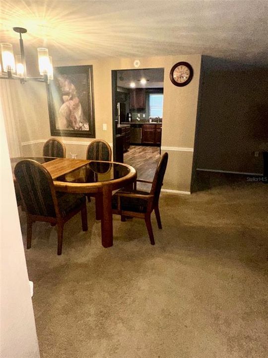 For Sale: $319,900 (2 beds, 2 baths, 1310 Square Feet)