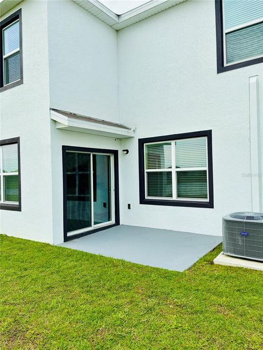 En Renta: $2,400 (3 camas, 2 baños, 1961 Pies cuadrados)