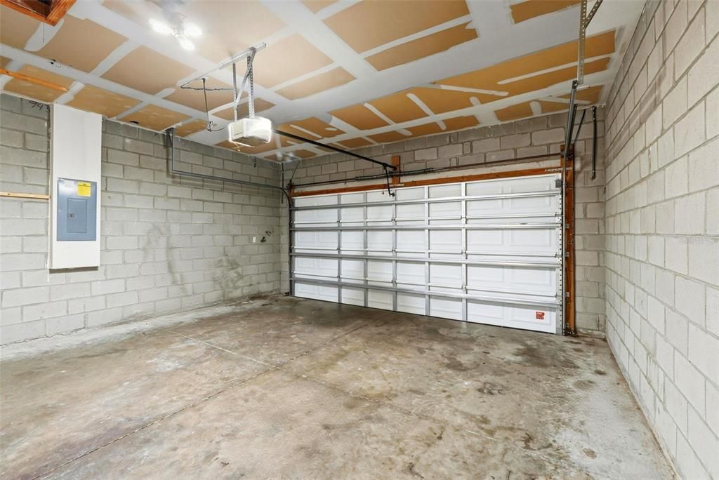 En Venta: $309,900 (3 camas, 2 baños, 1896 Pies cuadrados)