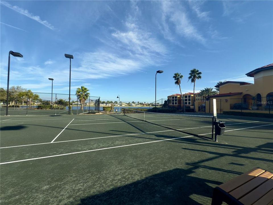 En Venta: $229,900 (2 camas, 2 baños, 1485 Pies cuadrados)