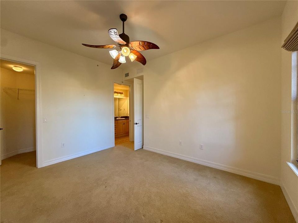 En Venta: $229,900 (2 camas, 2 baños, 1485 Pies cuadrados)