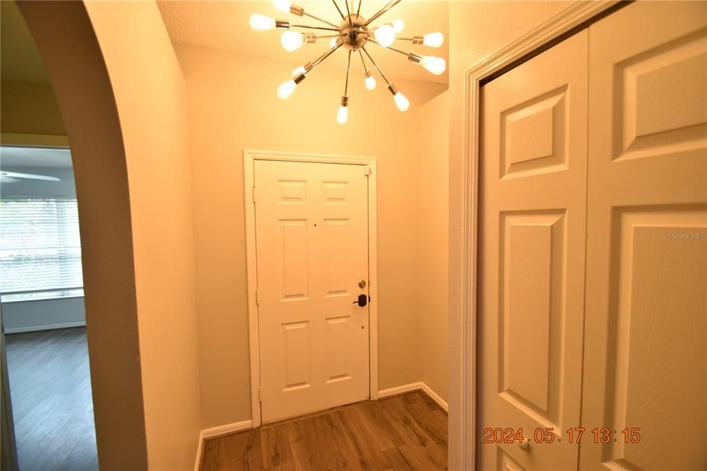 出租: $2,295 (3 贝兹, 2 浴室, 1865 平方英尺)