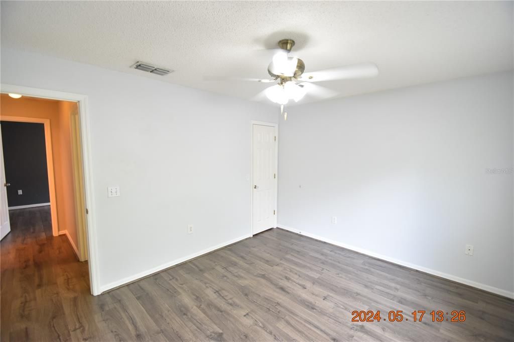 出租: $2,295 (3 贝兹, 2 浴室, 1865 平方英尺)