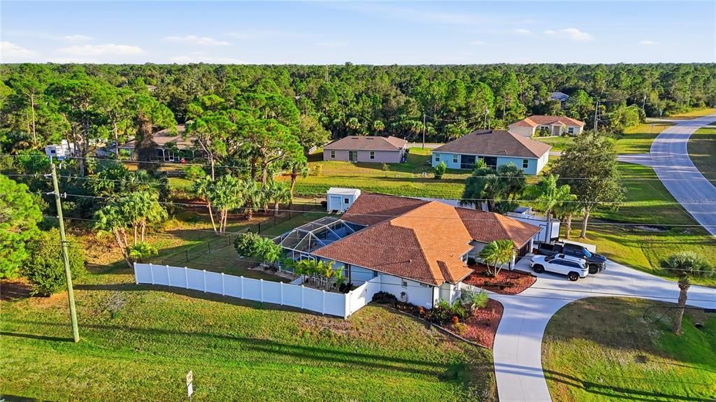 На продажу: $550,000 (3 спален, 2 ванн, 1910 Квадратных фут)