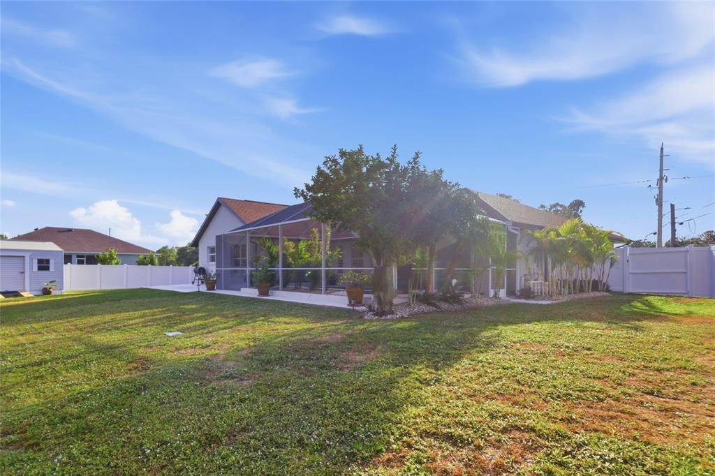 На продажу: $550,000 (3 спален, 2 ванн, 1910 Квадратных фут)