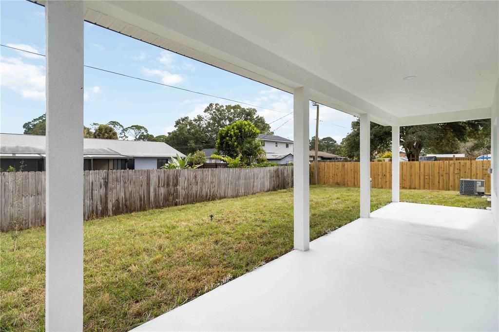 En Venta: $359,900 (4 camas, 3 baños, 1894 Pies cuadrados)