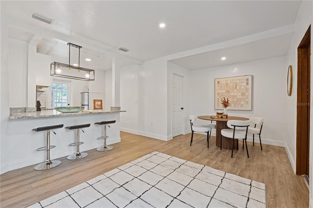 For Sale: $410,000 (3 beds, 2 baths, 1122 Square Feet)