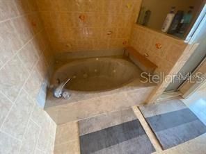 В аренду: $2,400 (3 спален, 2 ванн, 1812 Квадратных фут)