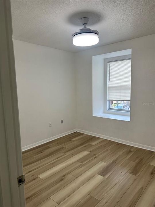 В аренду: $2,300 (3 спален, 3 ванн, 1392 Квадратных фут)