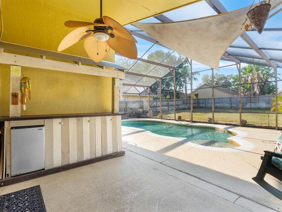 En Venta: $425,000 (4 camas, 2 baños, 1789 Pies cuadrados)