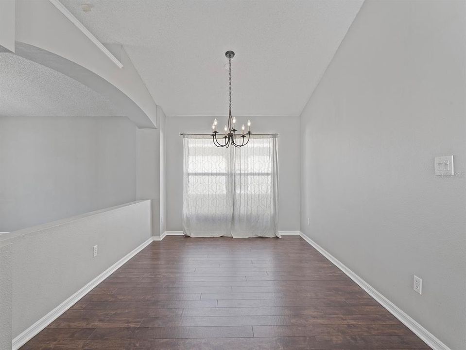 En Venta: $425,000 (4 camas, 2 baños, 1789 Pies cuadrados)