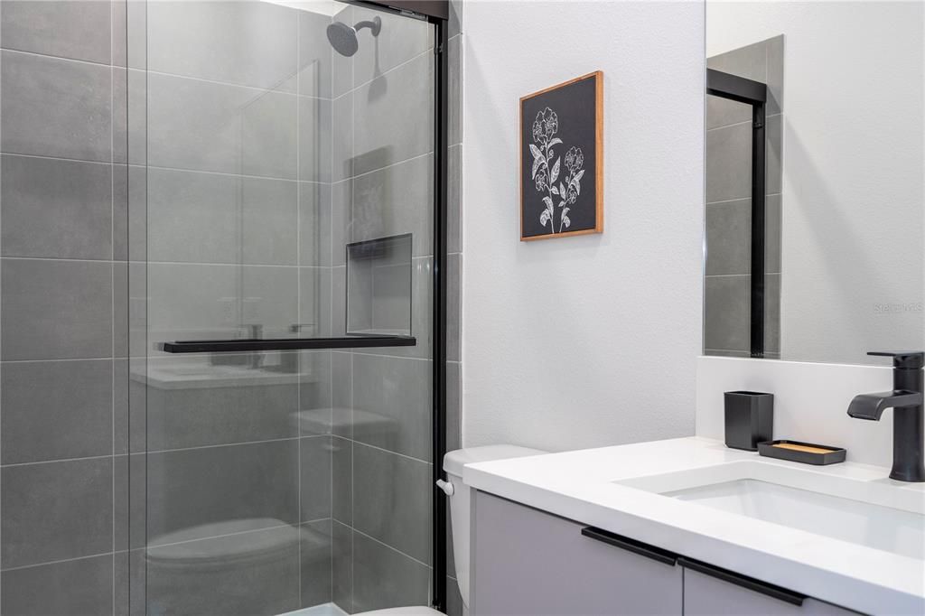 На продажу: $595,000 (5 спален, 4 ванн, 2133 Квадратных фут)