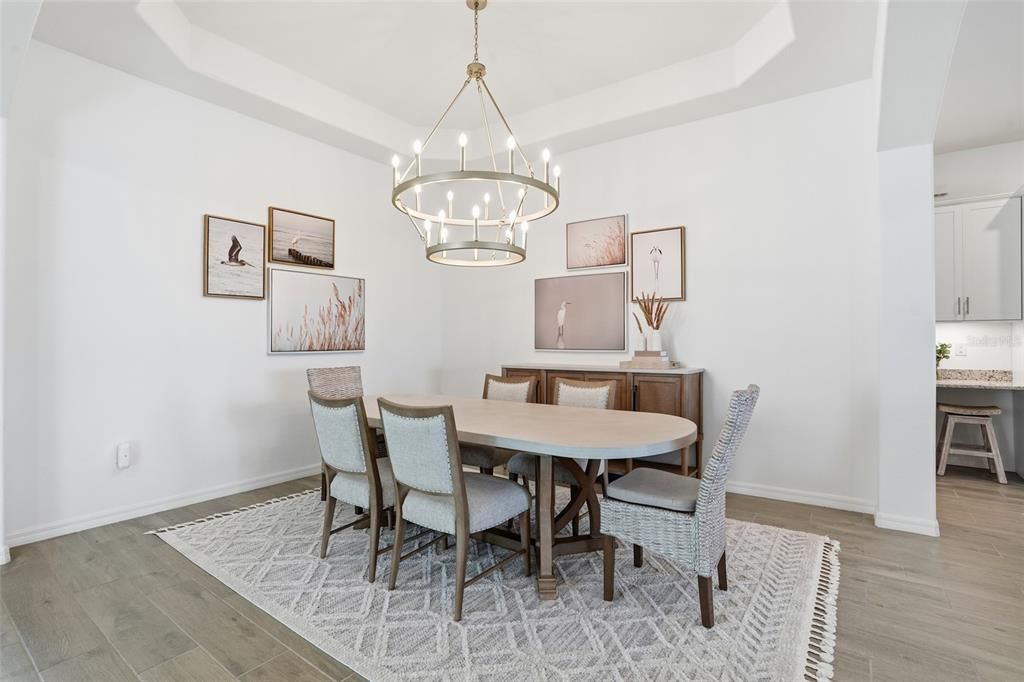 待售: $549,000 (3 贝兹, 2 浴室, 2046 平方英尺)