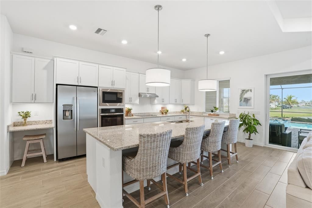 待售: $549,000 (3 贝兹, 2 浴室, 2046 平方英尺)