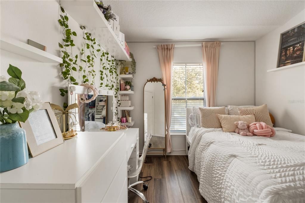 En Venta: $399,900 (3 camas, 2 baños, 1428 Pies cuadrados)