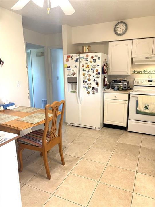 En Venta: $399,950 (2 camas, 2 baños, 1259 Pies cuadrados)