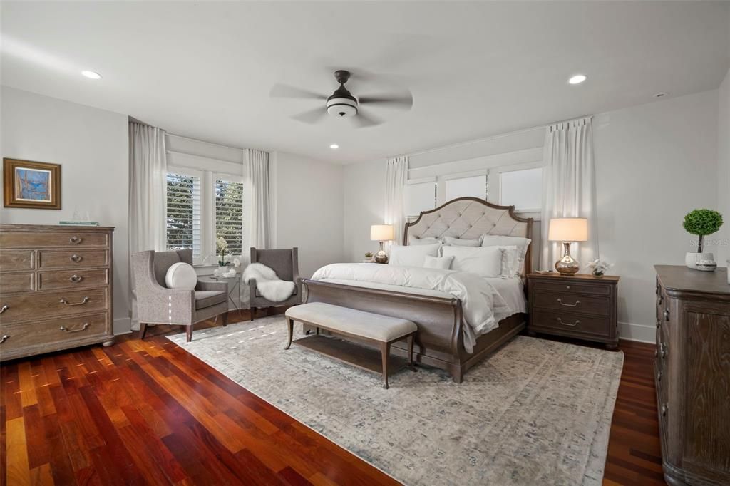 En Venta: $2,399,000 (5 camas, 4 baños, 4152 Pies cuadrados)