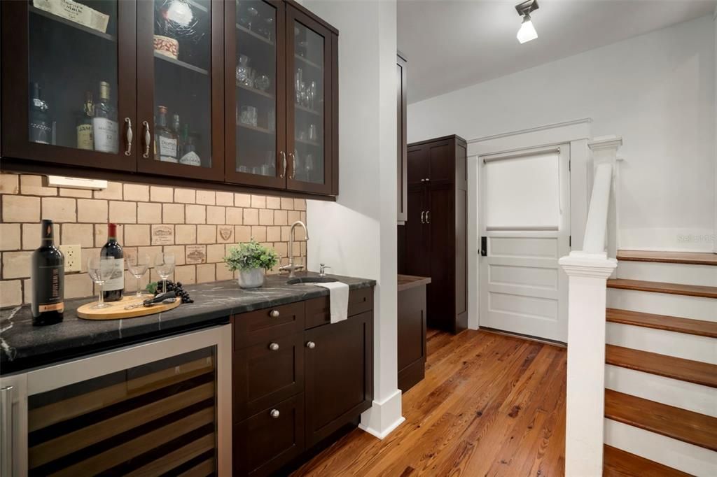 En Venta: $2,399,000 (5 camas, 4 baños, 4152 Pies cuadrados)