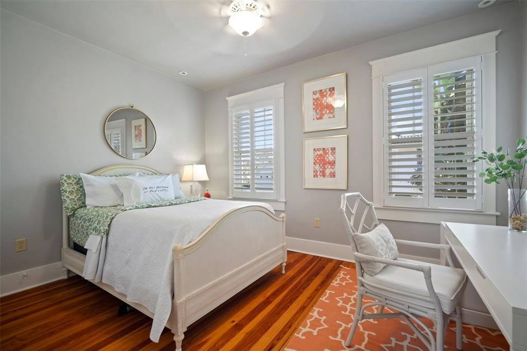 En Venta: $2,399,000 (5 camas, 4 baños, 4152 Pies cuadrados)