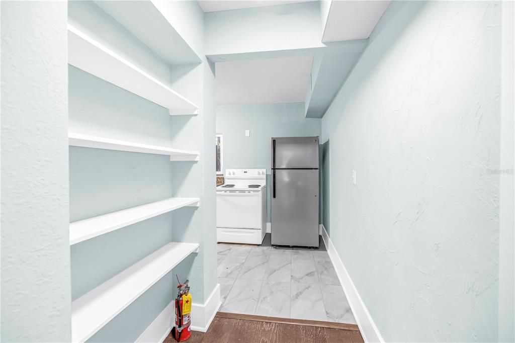 For Sale: $700,000 (5 beds, 0 baths, 1988 Square Feet)