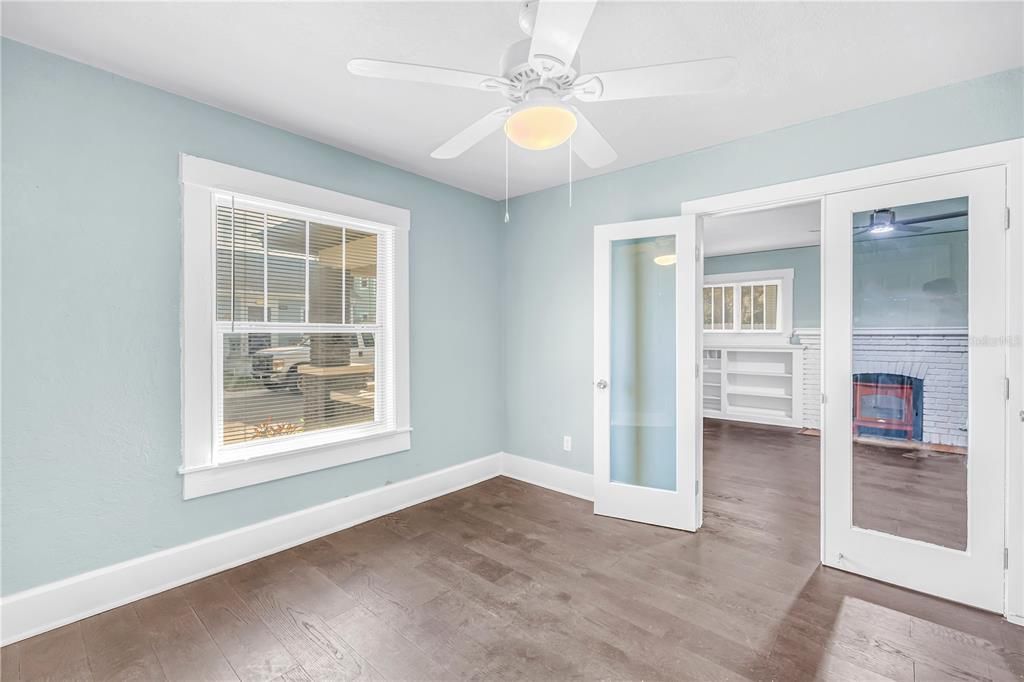 For Sale: $700,000 (5 beds, 0 baths, 1988 Square Feet)