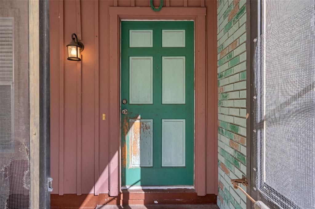 For Sale: $325,000 (3 beds, 2 baths, 1888 Square Feet)