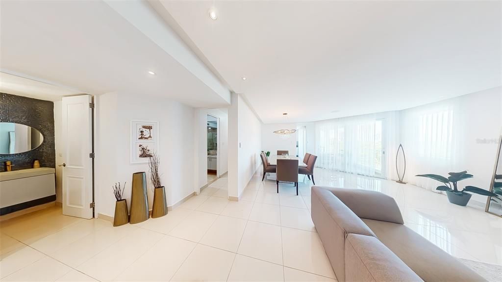 For Rent: $4,500 (3 beds, 2 baths, 2095 Square Feet)