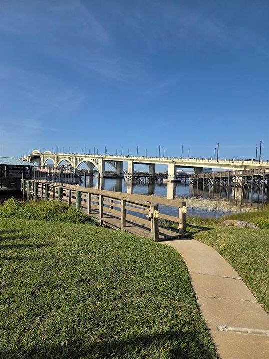 En Venta: $189,500 (2 camas, 2 baños, 1095 Pies cuadrados)