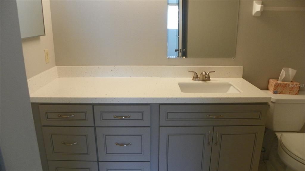 En Venta: $189,500 (2 camas, 2 baños, 1095 Pies cuadrados)