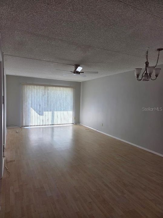 En Venta: $189,500 (2 camas, 2 baños, 1095 Pies cuadrados)