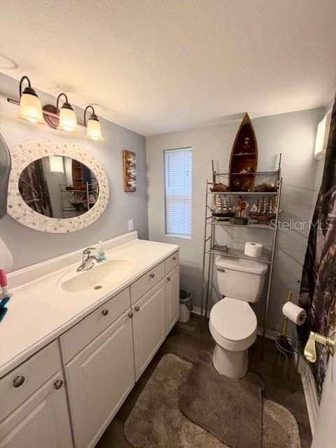 For Sale: $235,000 (2 beds, 2 baths, 1836 Square Feet)