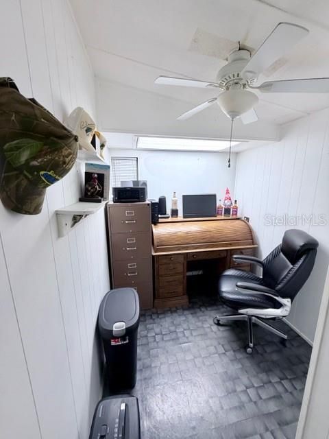 For Sale: $235,000 (2 beds, 2 baths, 1836 Square Feet)