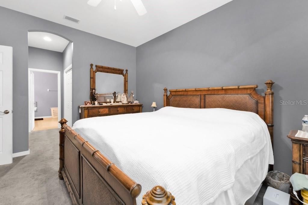 For Sale: $365,000 (3 beds, 2 baths, 1788 Square Feet)