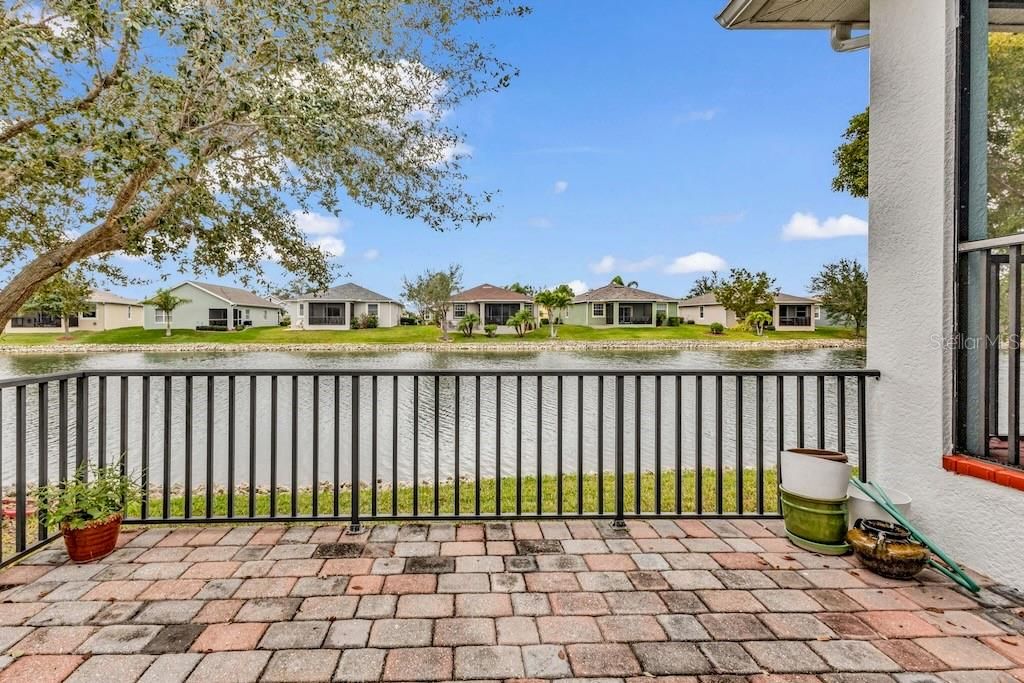 For Sale: $365,000 (3 beds, 2 baths, 1788 Square Feet)