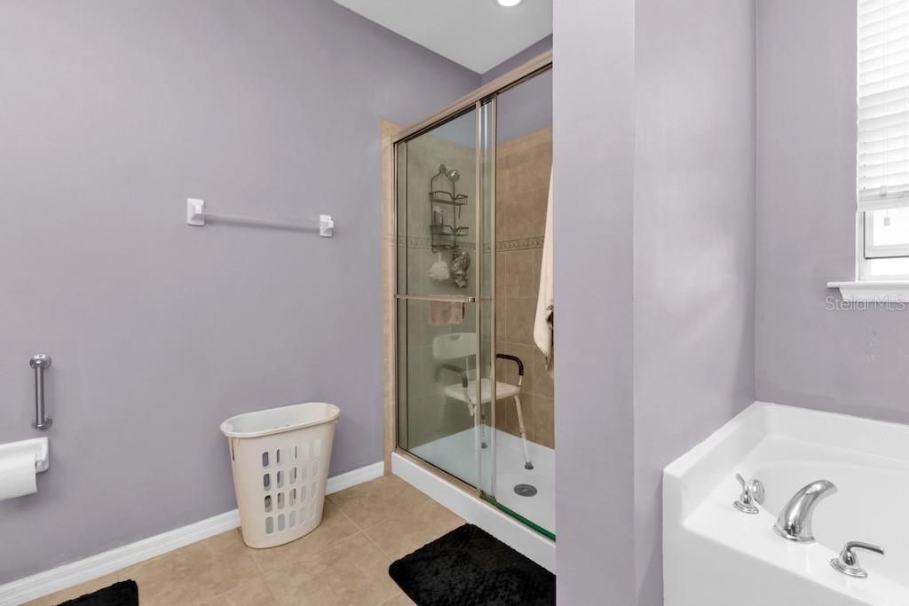 For Sale: $365,000 (3 beds, 2 baths, 1788 Square Feet)