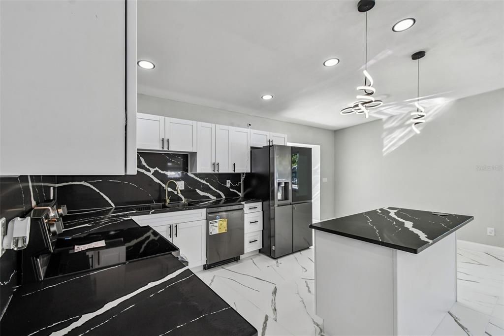 For Sale: $419,000 (3 beds, 2 baths, 1503 Square Feet)