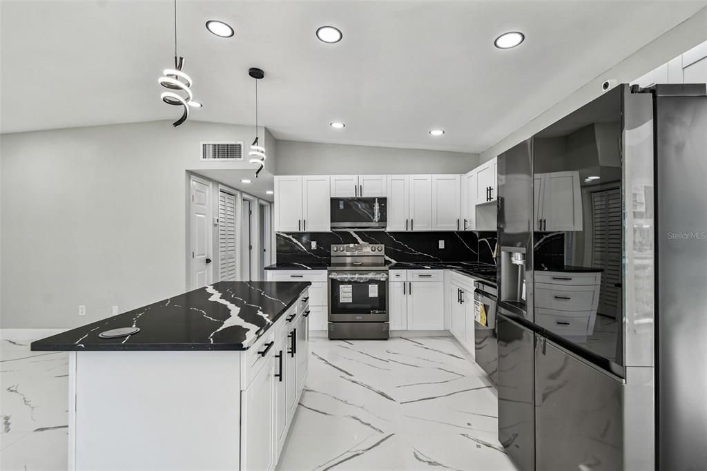 For Sale: $419,000 (3 beds, 2 baths, 1503 Square Feet)