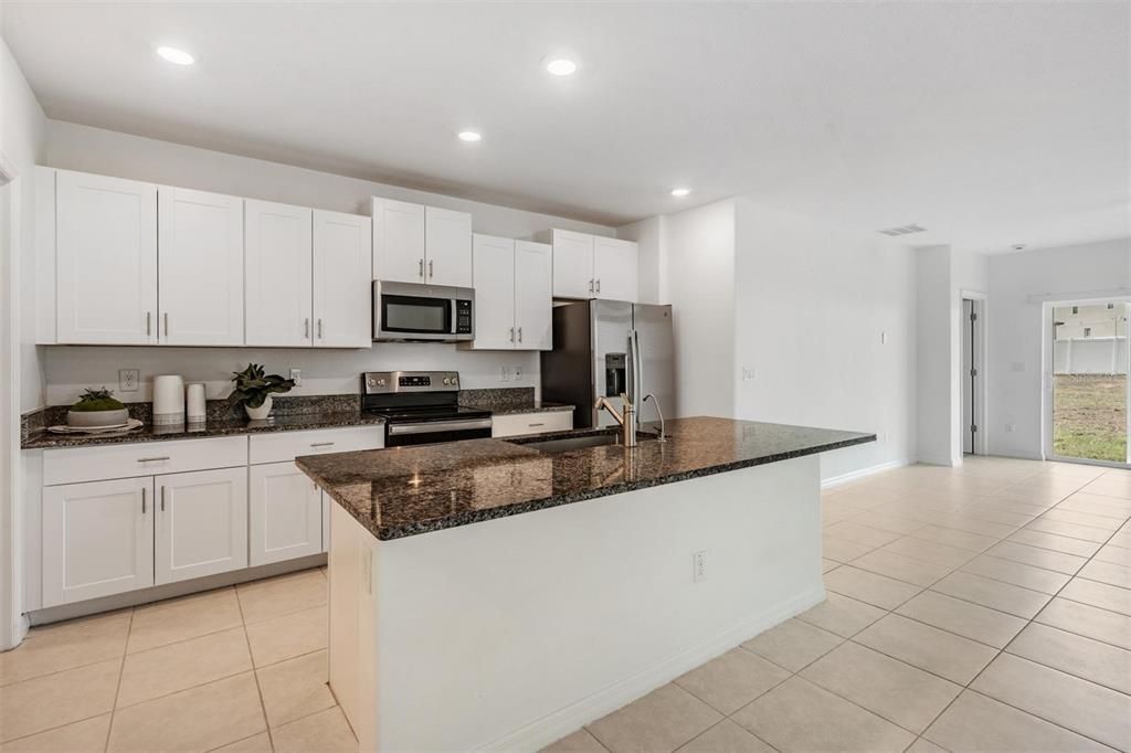 For Sale: $369,000 (5 beds, 2 baths, 2389 Square Feet)