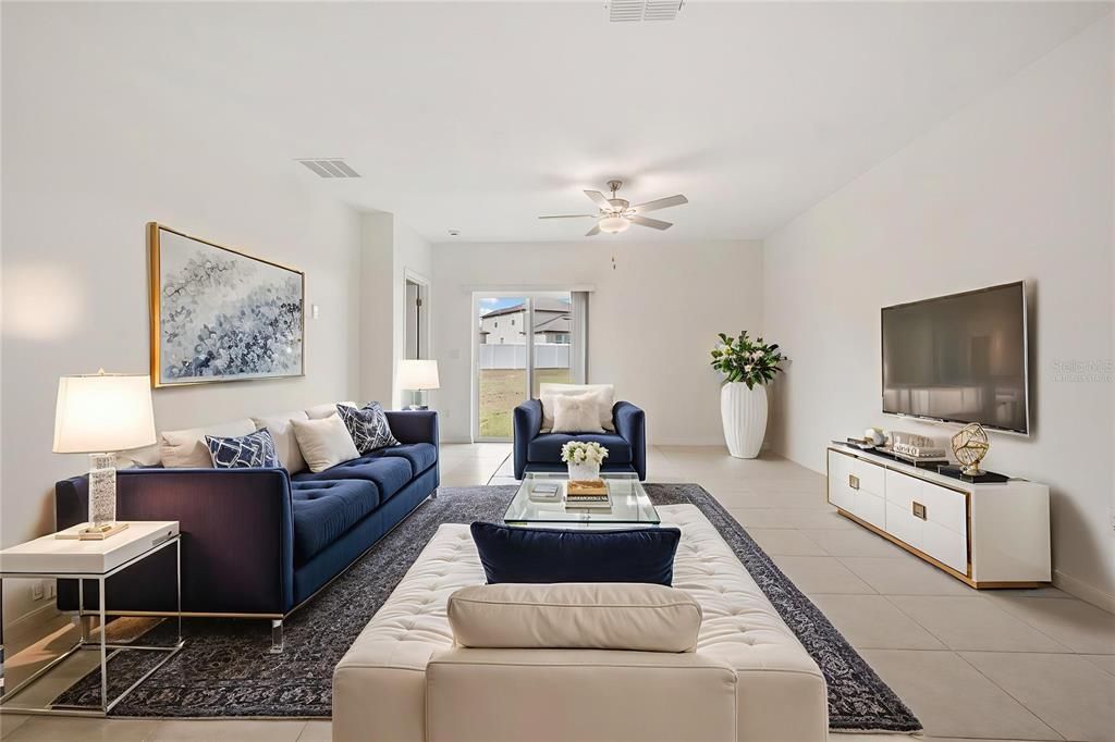 For Sale: $369,000 (5 beds, 2 baths, 2389 Square Feet)