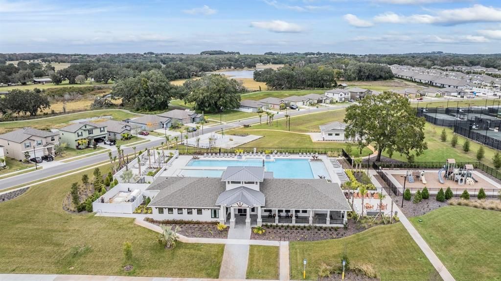 For Sale: $369,000 (5 beds, 2 baths, 2389 Square Feet)