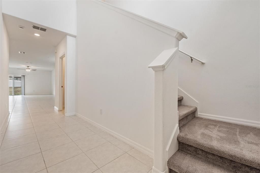 For Sale: $369,000 (5 beds, 2 baths, 2389 Square Feet)