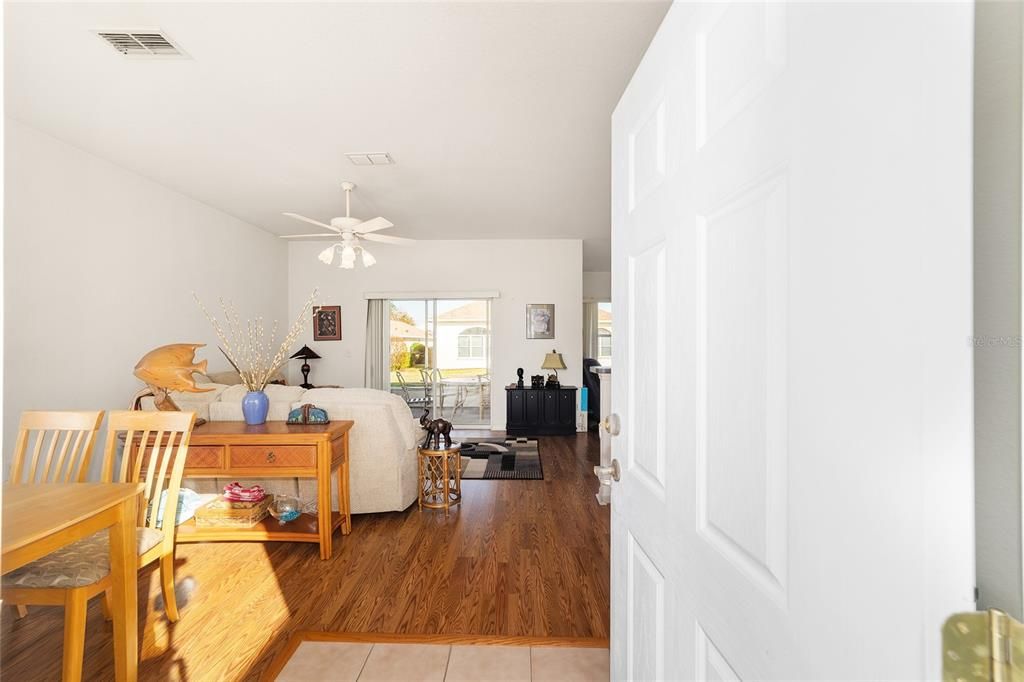 En Venta: $209,999 (2 camas, 2 baños, 1155 Pies cuadrados)